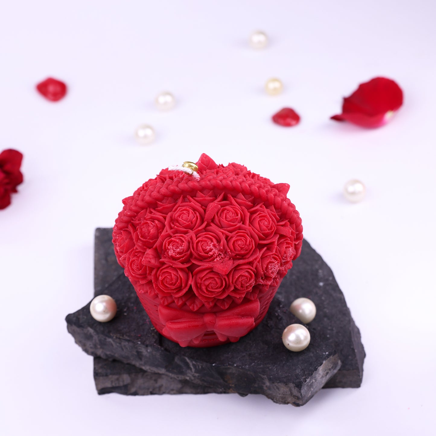 Flower basket candle